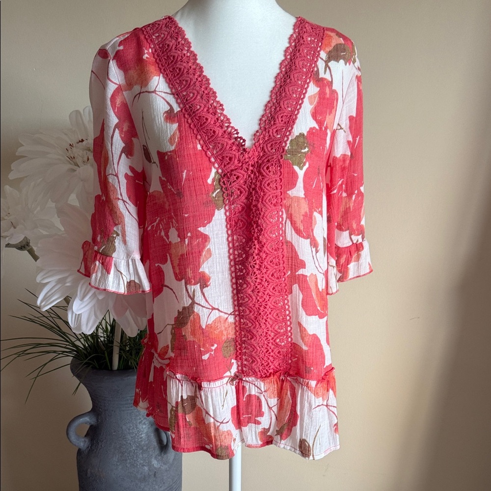 Mlle Gabrielle Red Floral Lace V-Neck Blouse